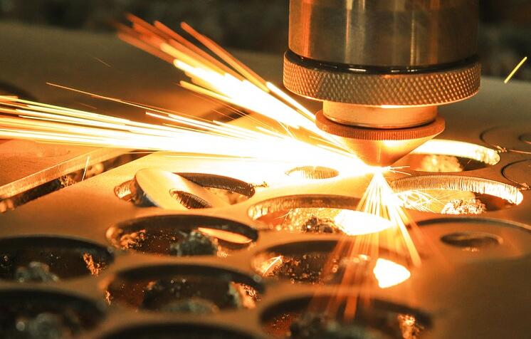 光纖激光切割機發展前景如何?有什么優勢? 光纖激光切割機發展前景如何?有什么優勢?