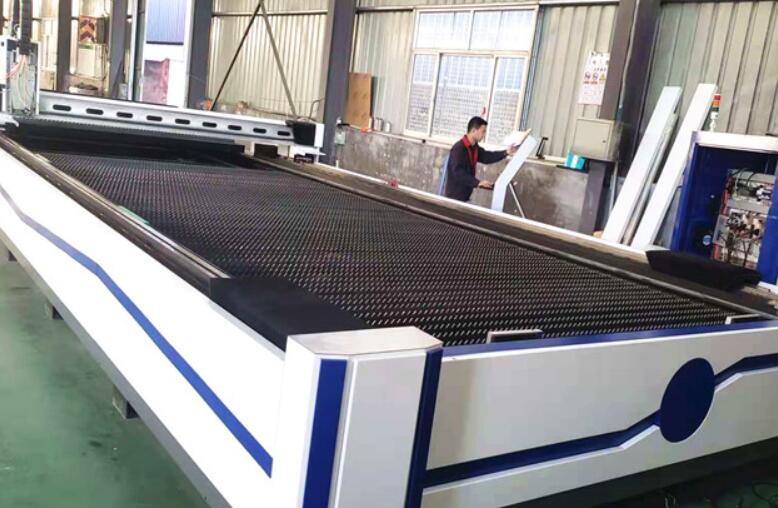 購買切割機設備應該考慮到哪些因素 購買切割機設備應該考慮到哪些因素